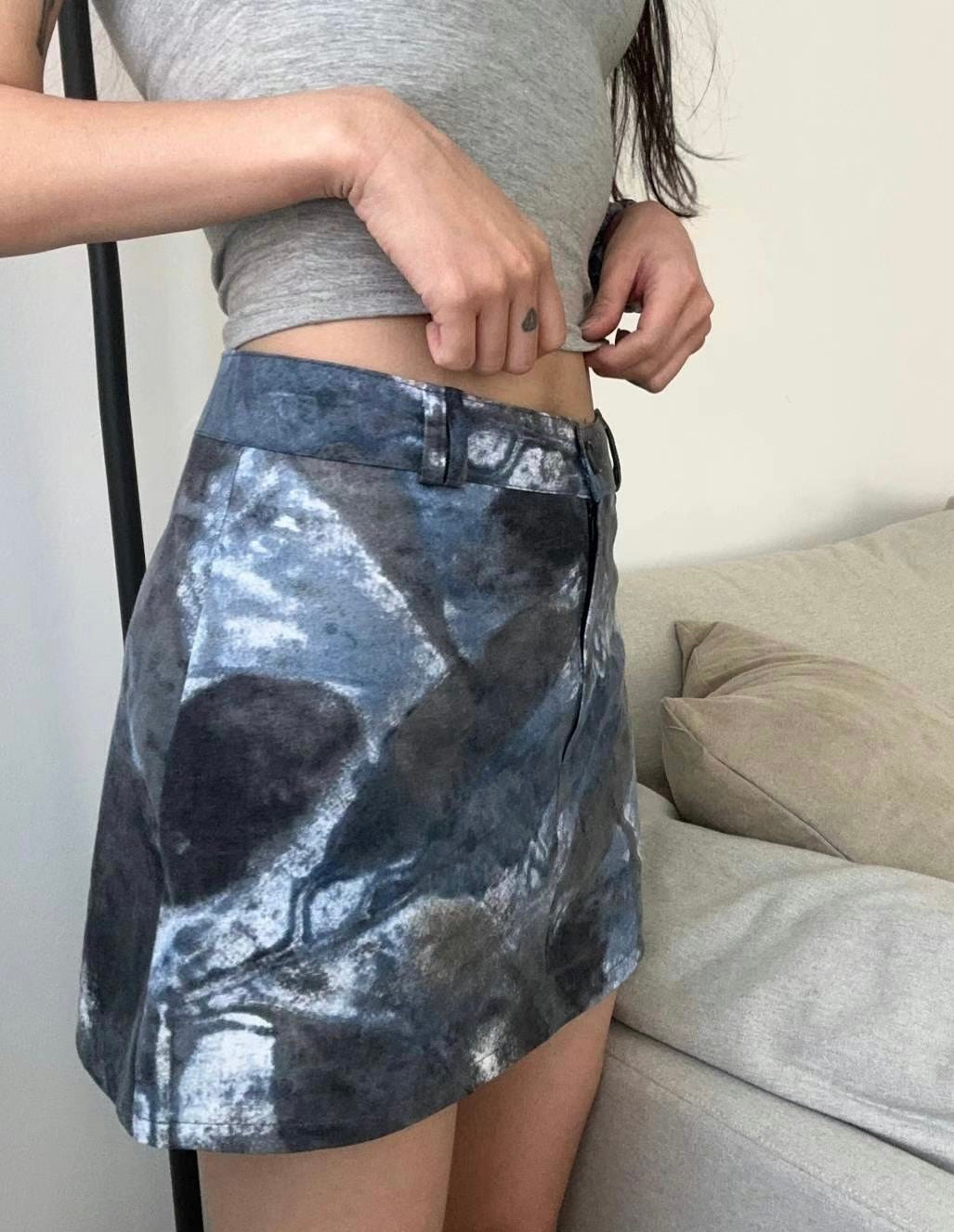 型格水彩扎染短裙子🩶
